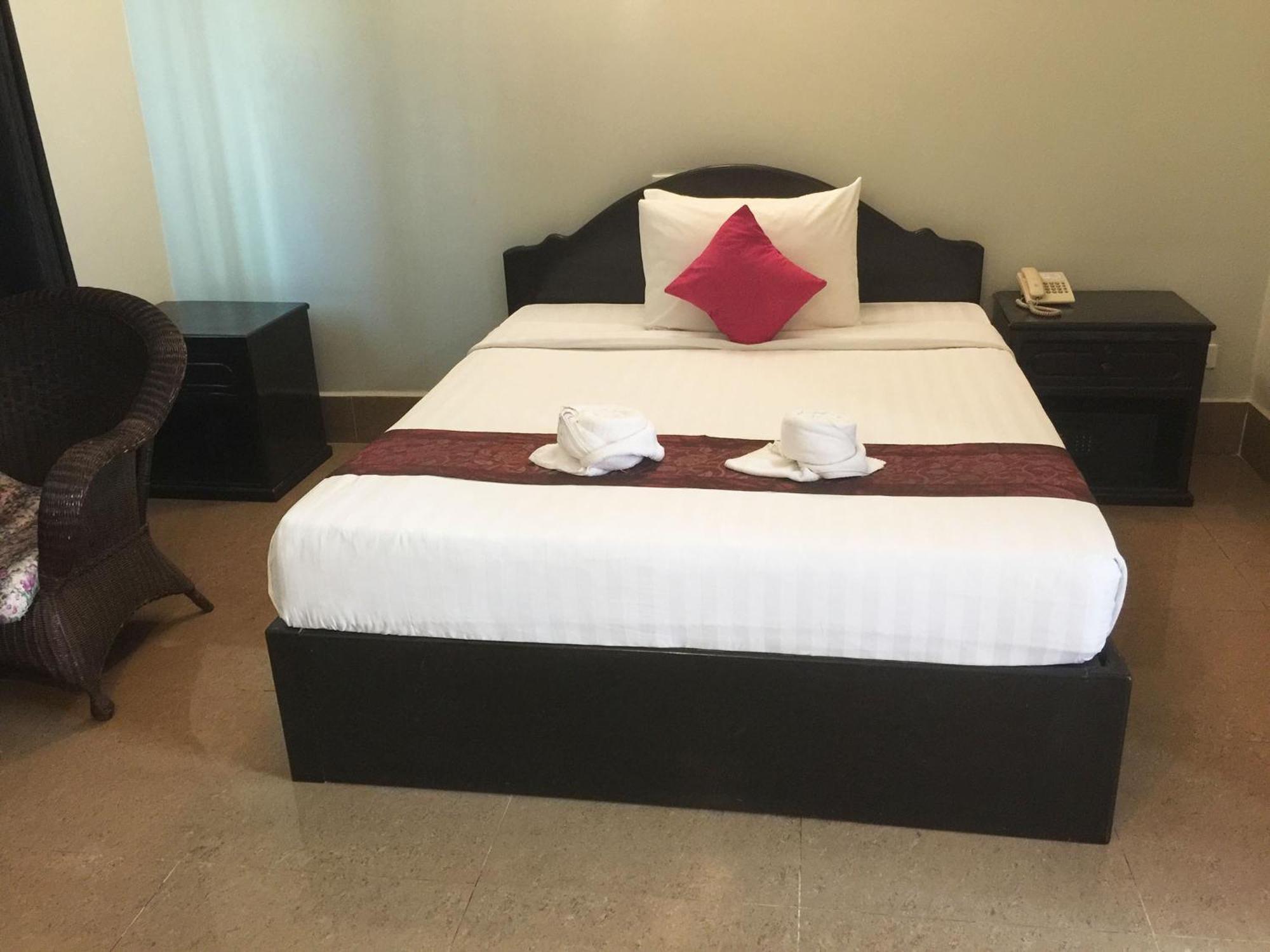 Hotel Night Siem Reap