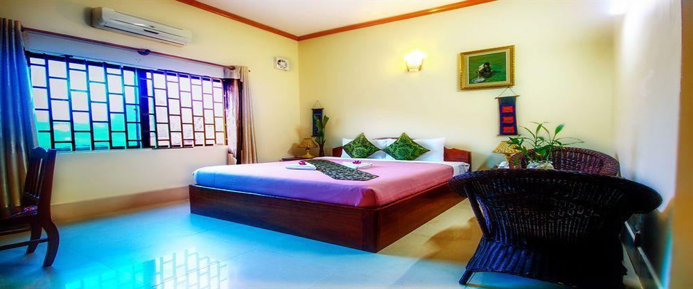 Hotel Night Siem Reap