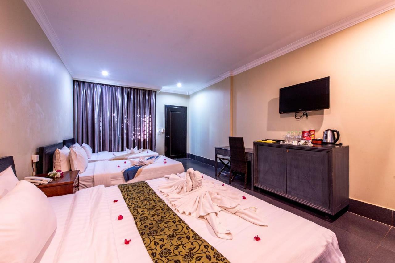 Night Hotel 3*