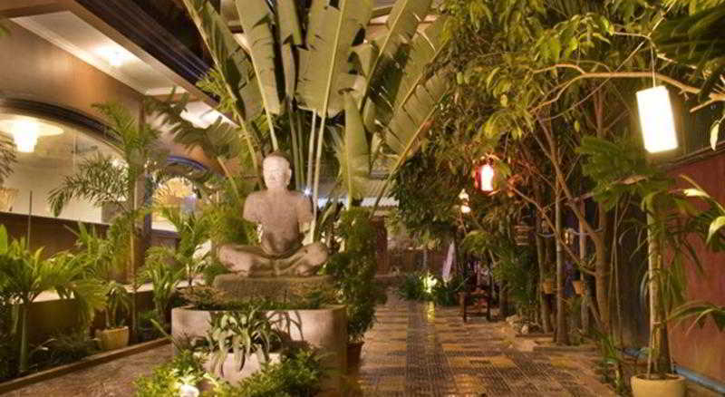 Night Siem Reap
